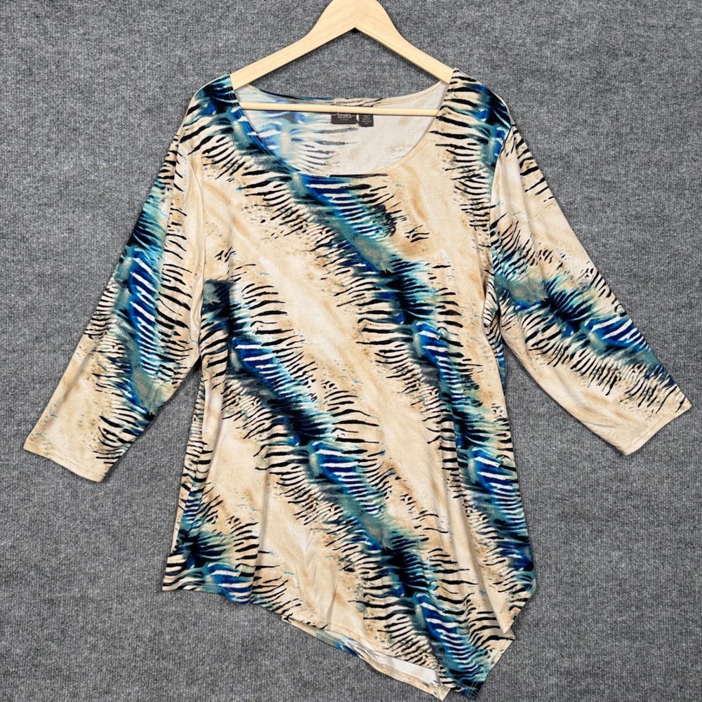 Travelers by Chico's Size 3 US XL Top Beige Blue Asymmetric Liquid Knit Stretch